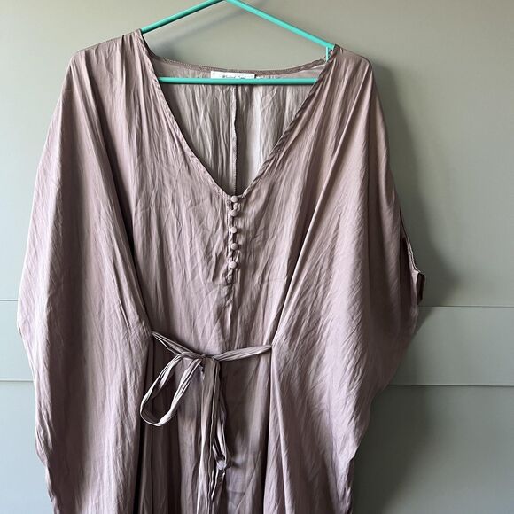 Mustard Seed Jumpsuit Womens Small Brown V Neck Button Front Belted Harem Satin - Picture 3 of 16